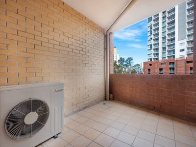 30 / 2 - 6 Kendall Street, Harris Park