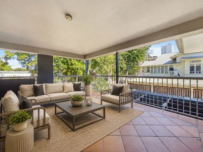 1 / 106 Linton Street, Kangaroo Point