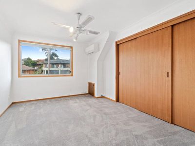 20 Caroline Crescent, Georges Hall