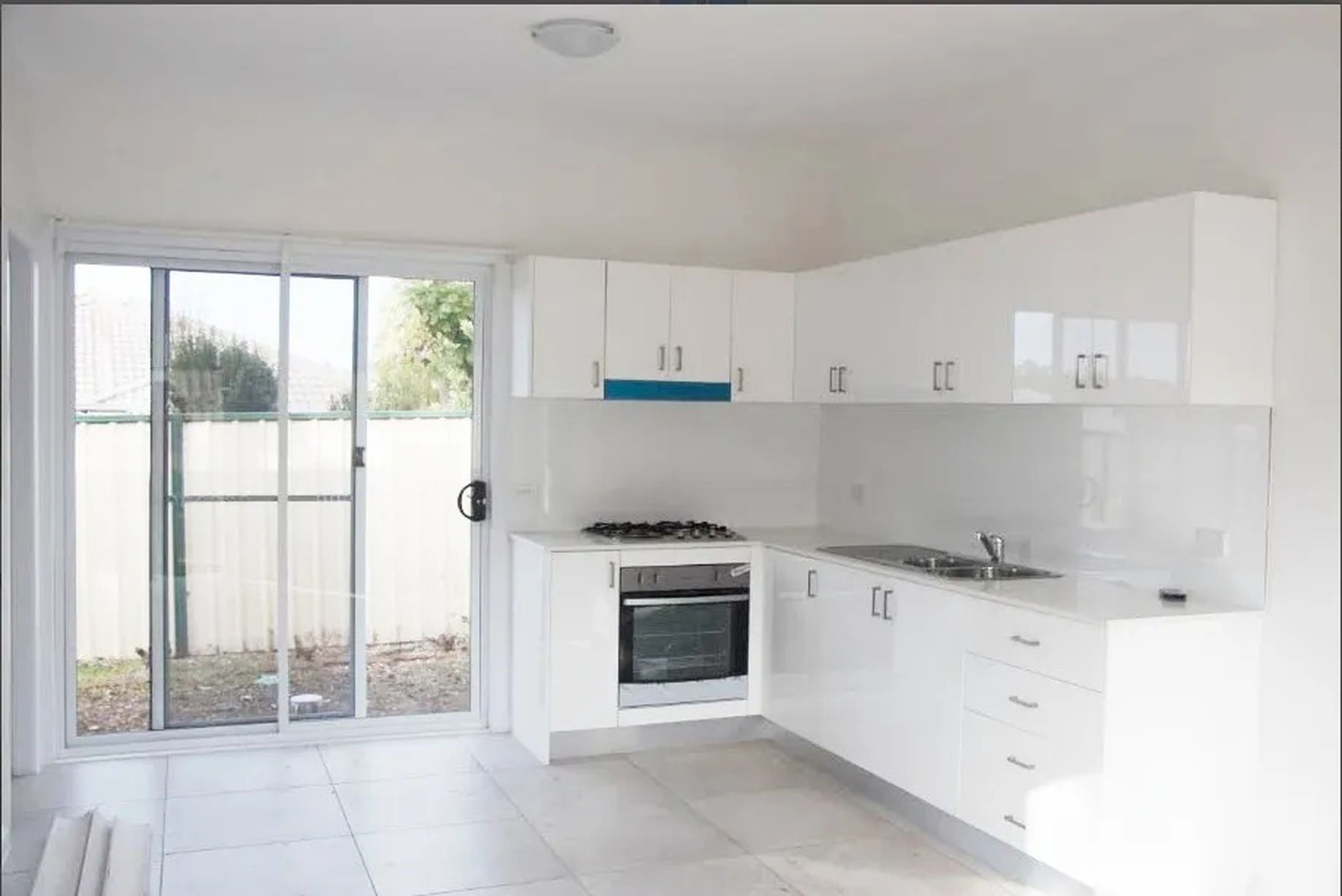 12A Worcester Road, CAMBRIDGE PARK