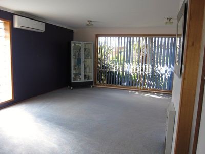 15 Freesia Crescent, Kingston