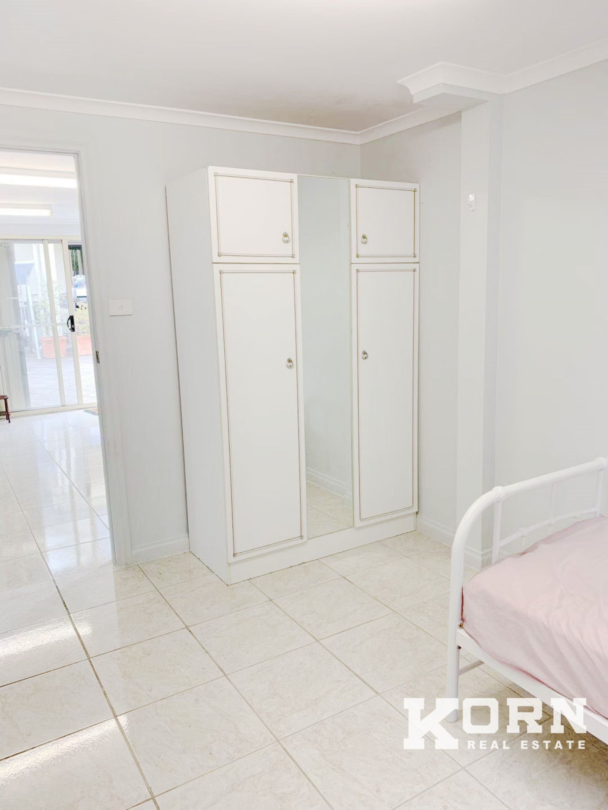 49 Seventh Avenue, St Peters