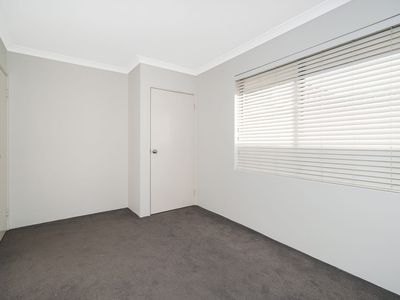21 Pexton Drive, South Guildford