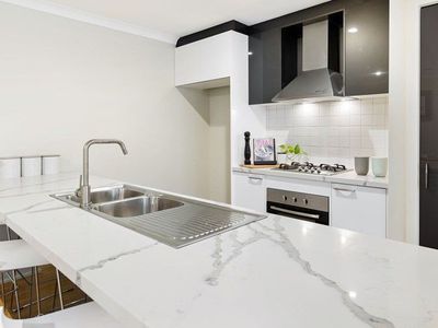 48 Haines Drive, Wyndham Vale
