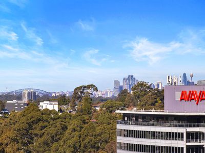 2 Bed / 16 Sandstone Crescent, Macquarie Park