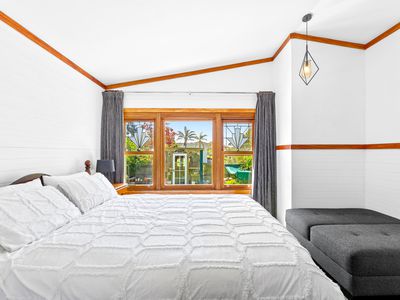 48 Cresswick Parade, Dalmeny