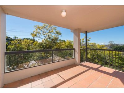 4 / 18 Augustus Street, Toowong