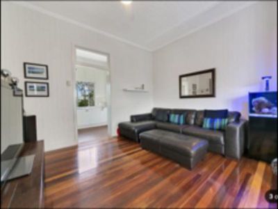 28 Barton Street, Sandgate