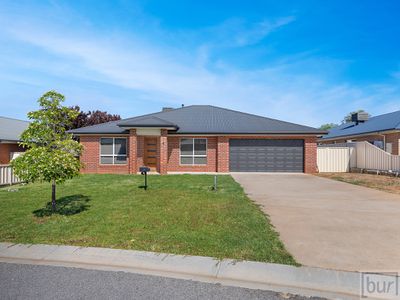 5 Red Gum Place, Rutherglen