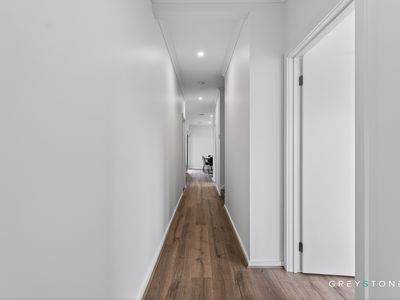 83 Merindah Boulevard, Deanside