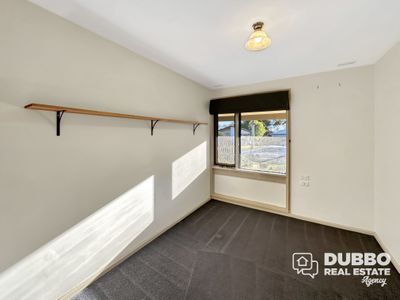 12 Columbia Drive, Dubbo