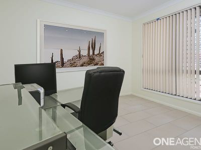 12 Admiral Crescent, Springfield Lakes