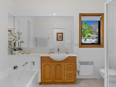 3469 Channel Highway, Woodbridge