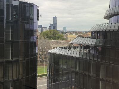 701 / 605 Saint Kilda Road, Melbourne