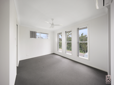 15 Stanhope Crescent, Wadalba