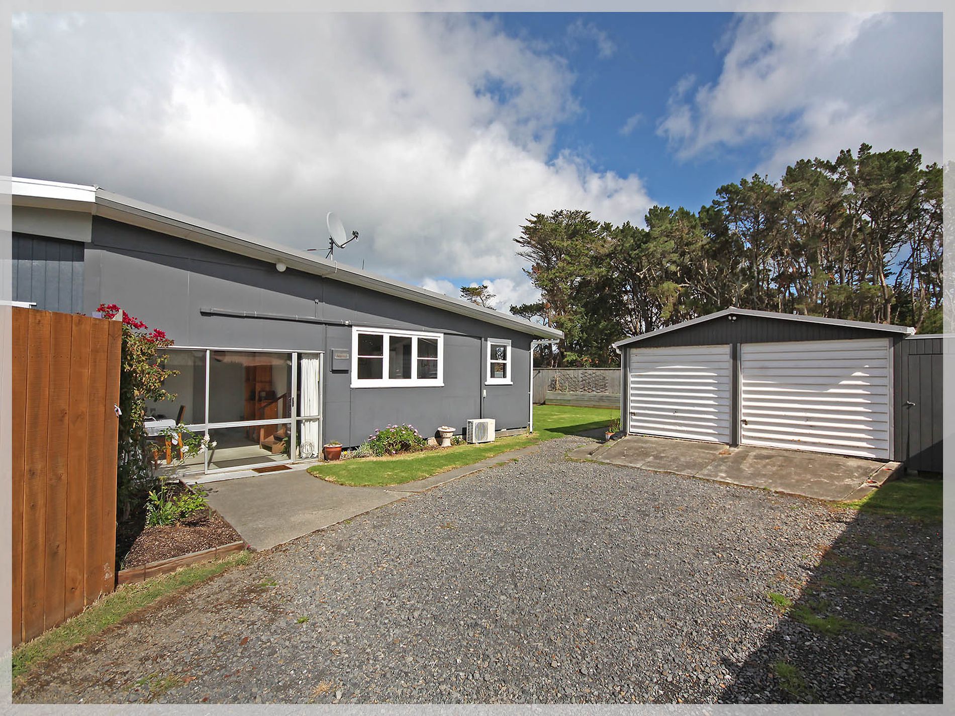66A Nash Parade, Foxton Beach