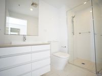 4021 level 6 / 37C Harbour Road, Hamilton