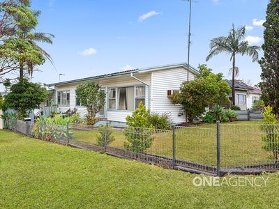 1 Carinmoney Avenue, Warilla