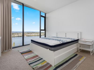 1702 / 63 Kishorn Road, Mount Pleasant