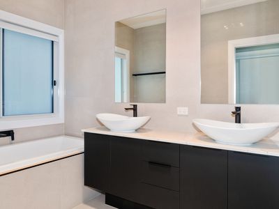 1 McRae Road, Elimbah