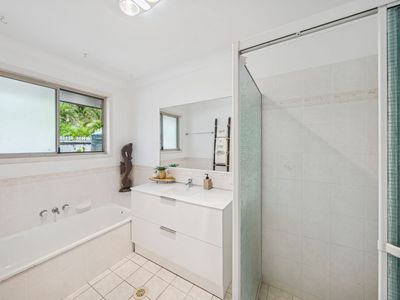 6 Carlyle Court, Wellington Point