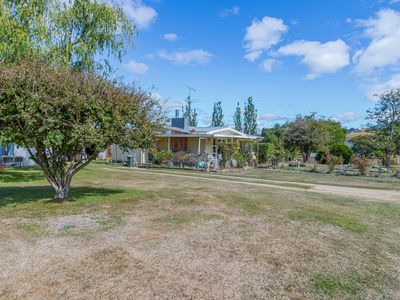 149 & 164  Cross Road, Lucaston