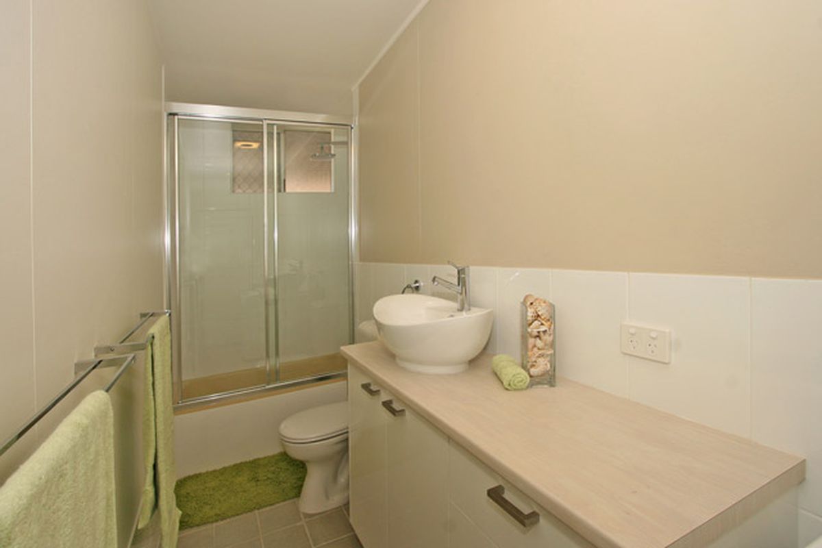 1 / 3 Harwood Street, Yamba