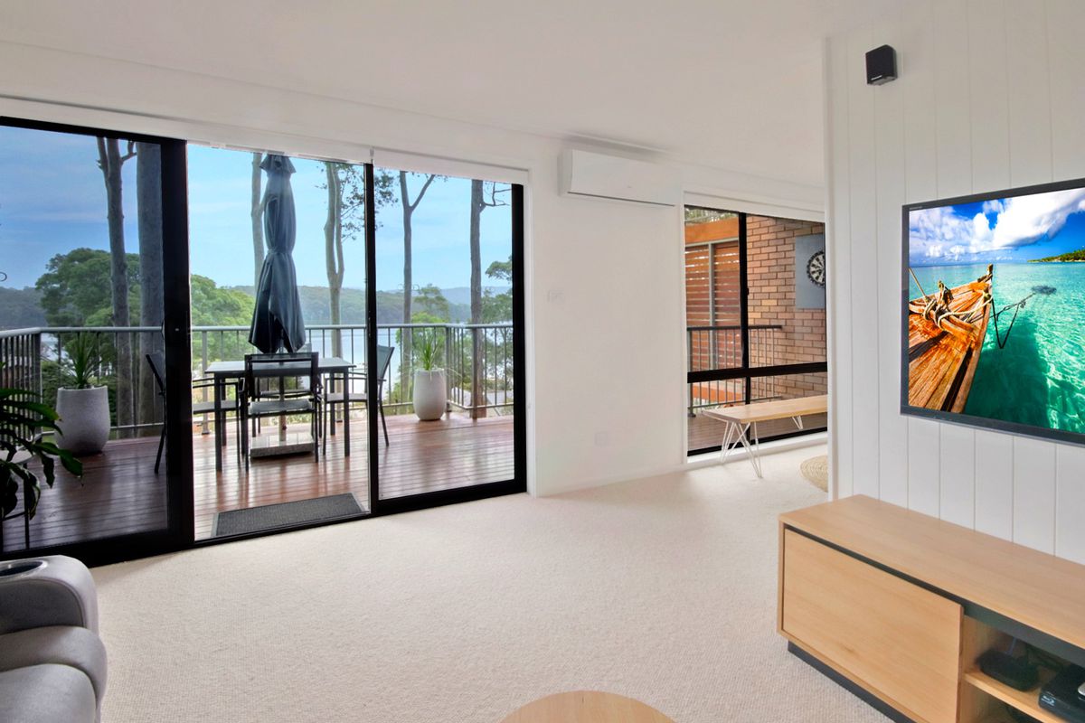 2 / 8 Curt Lane, Narooma