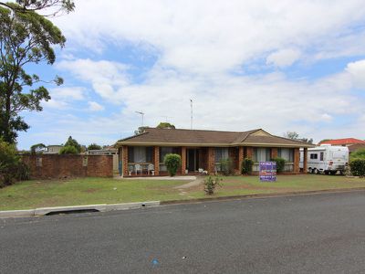 2 Mount View Parade, Tuncurry