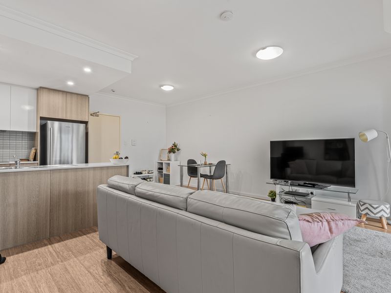 2 / 2 Rowe Avenue, Rivervale