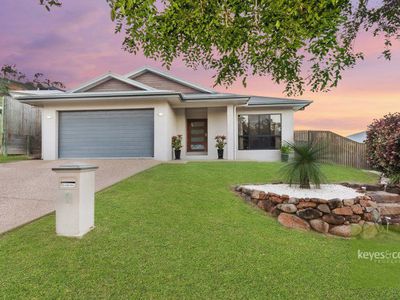 8 Klewarra Boulevard, Douglas