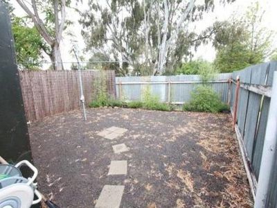 5 / 3B Spring Gully Road, Quarry Hill