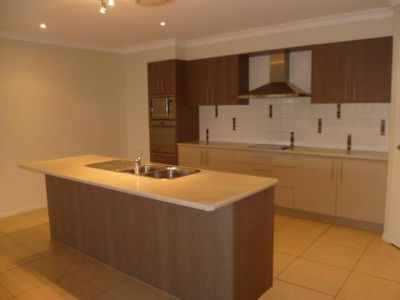 32 Shuttleworth Street, Kuraby