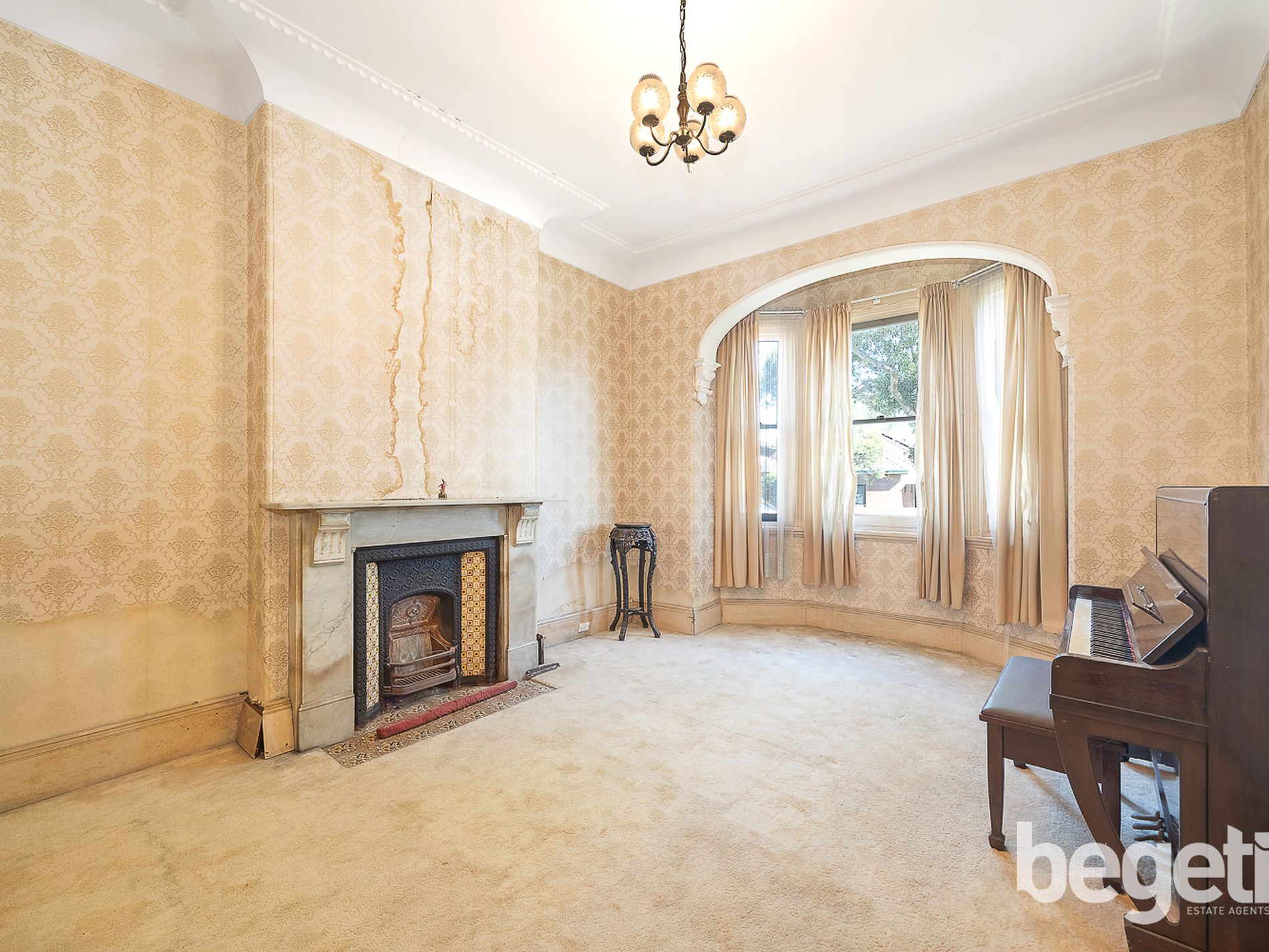 38 Robinson Street, Croydon