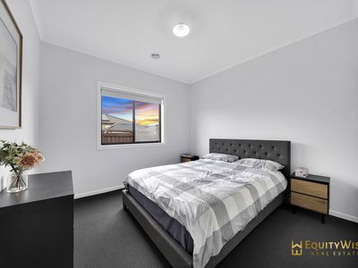 48 Communal Road, Wyndham Vale