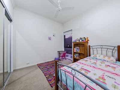 15 Hawksbury Crescent, Wakerley