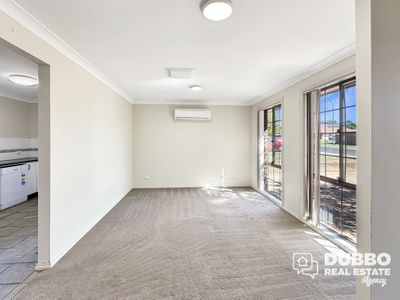 3 Swan Street, Dubbo