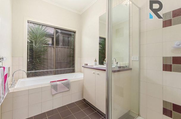 16 Explorers Place, Craigieburn