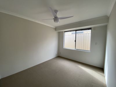 22 Geographe Bay Pass, Secret Harbour
