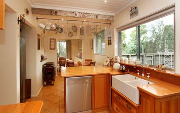 33 Tivendale Rd, Officer