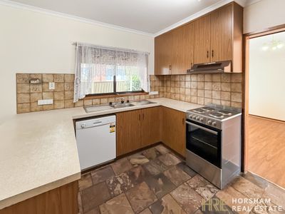 2 Mintern Crescent, Horsham