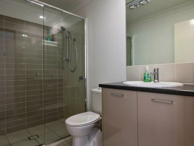 2 / 5 Rose Street, Moranbah