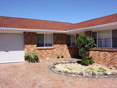 1 / 27 Parkway Drive, Tuncurry