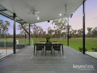 24 Kens Court, Alice River