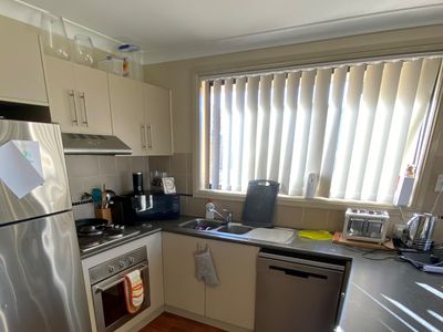 4A John Brass Place, Dubbo