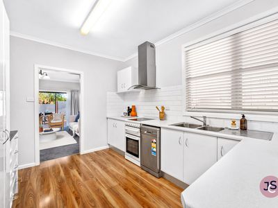 41 George Street, Marmong Point