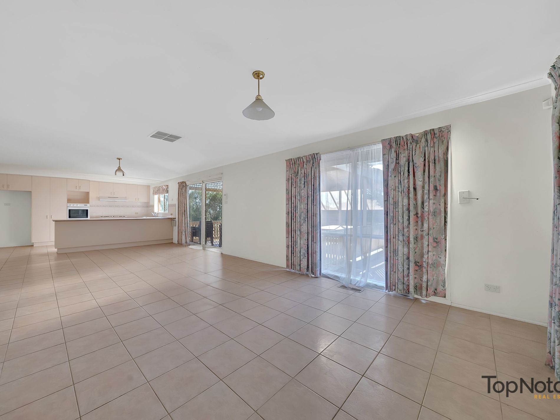 8 Bradman Terrace, Epping