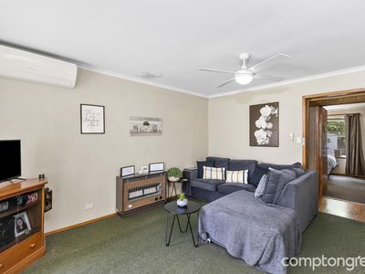9 Hibiscus Crescent, Newcomb