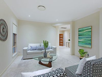 32 Figtree Place, Wakerley