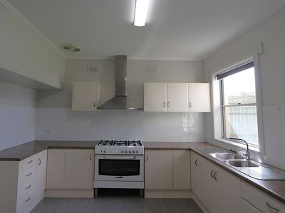 5 Lean Street, Mount Gambier